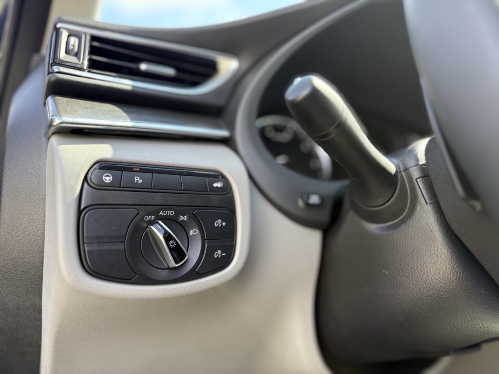 2023 Infiniti QX50 Luxe AWD photo 15