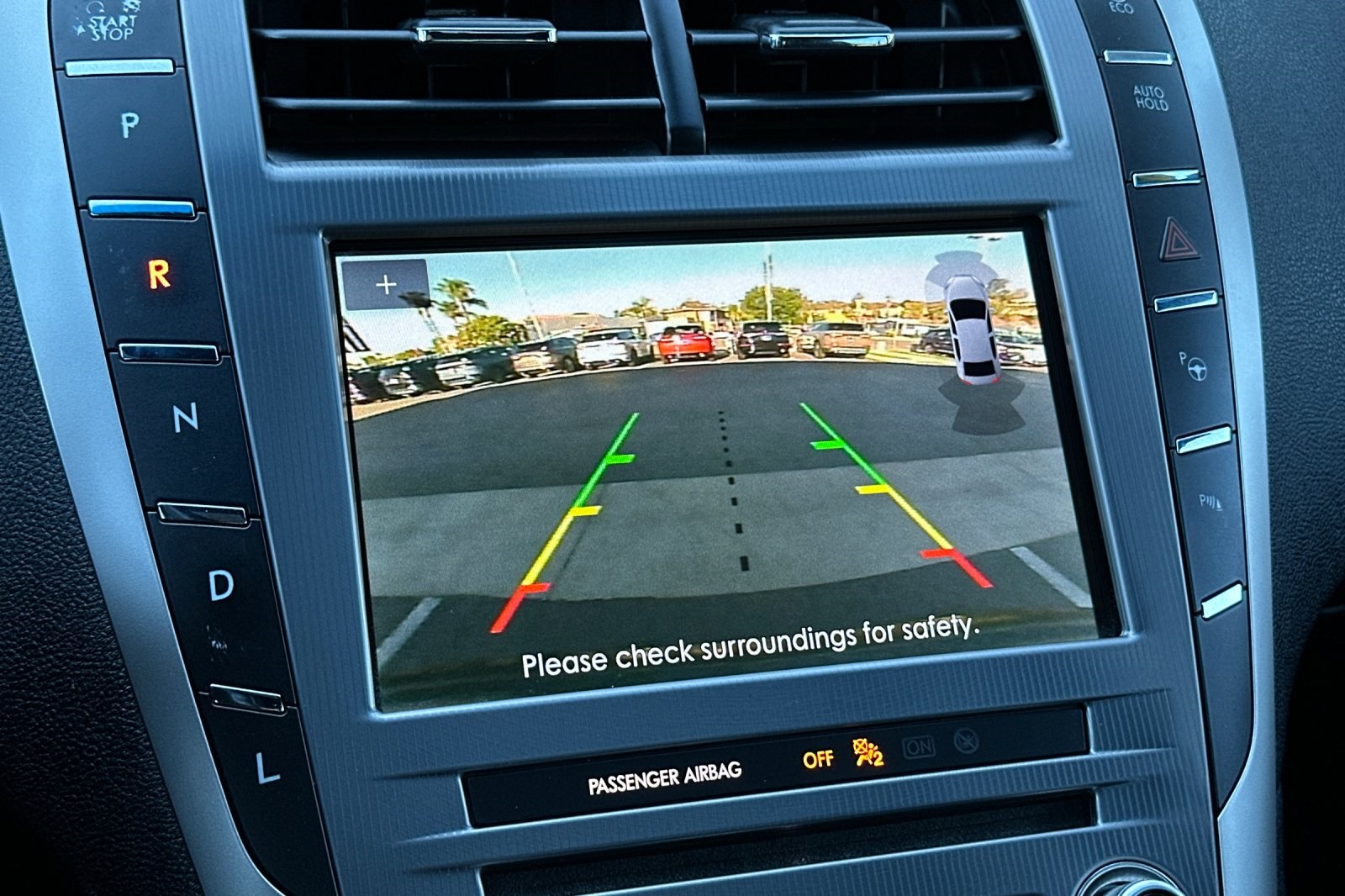 2020 Lincoln MKZ Hybrid Reserve photo 18