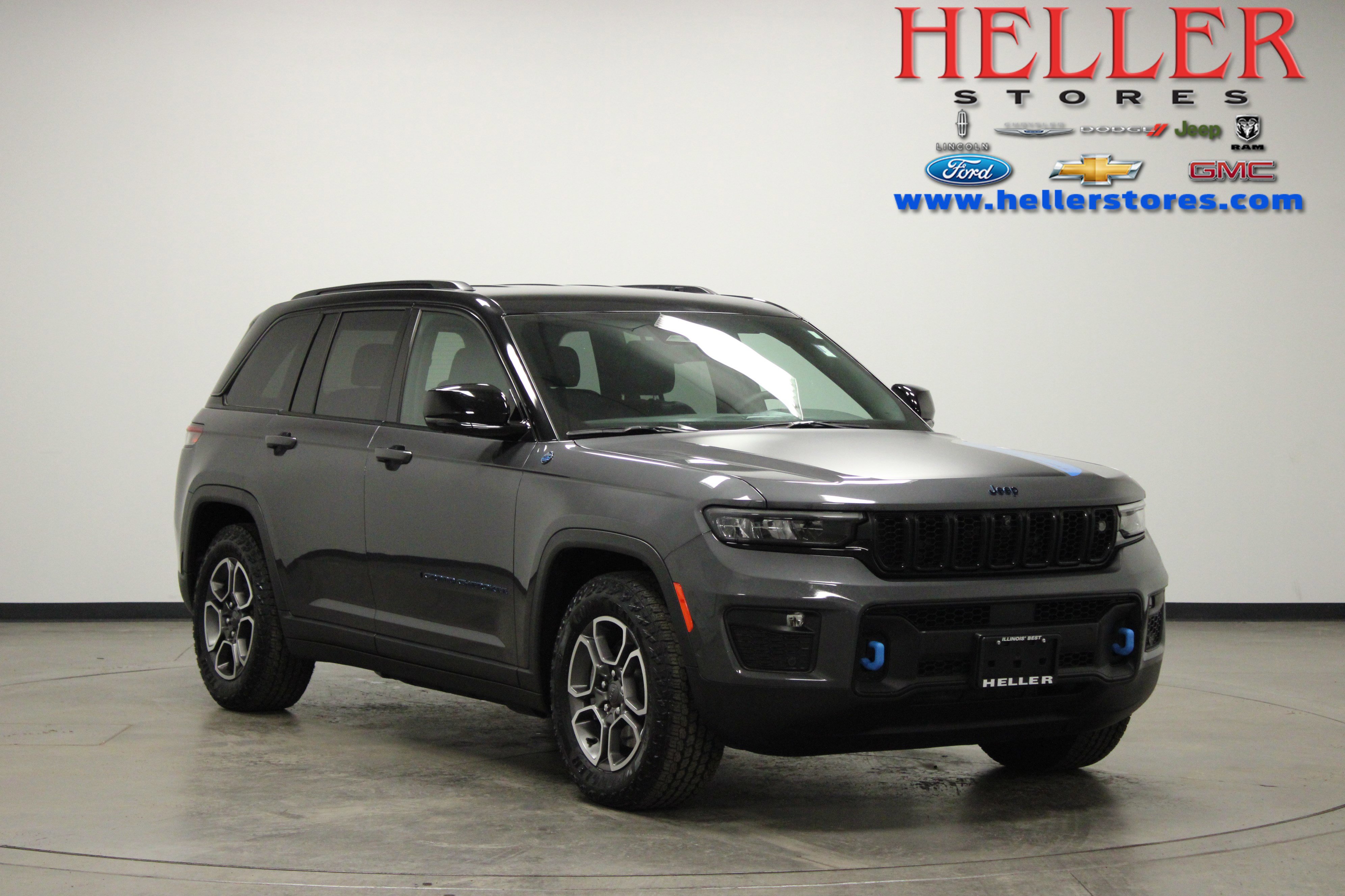 2023 Jeep Grand Cherokee Trailhawk 4xe's photo