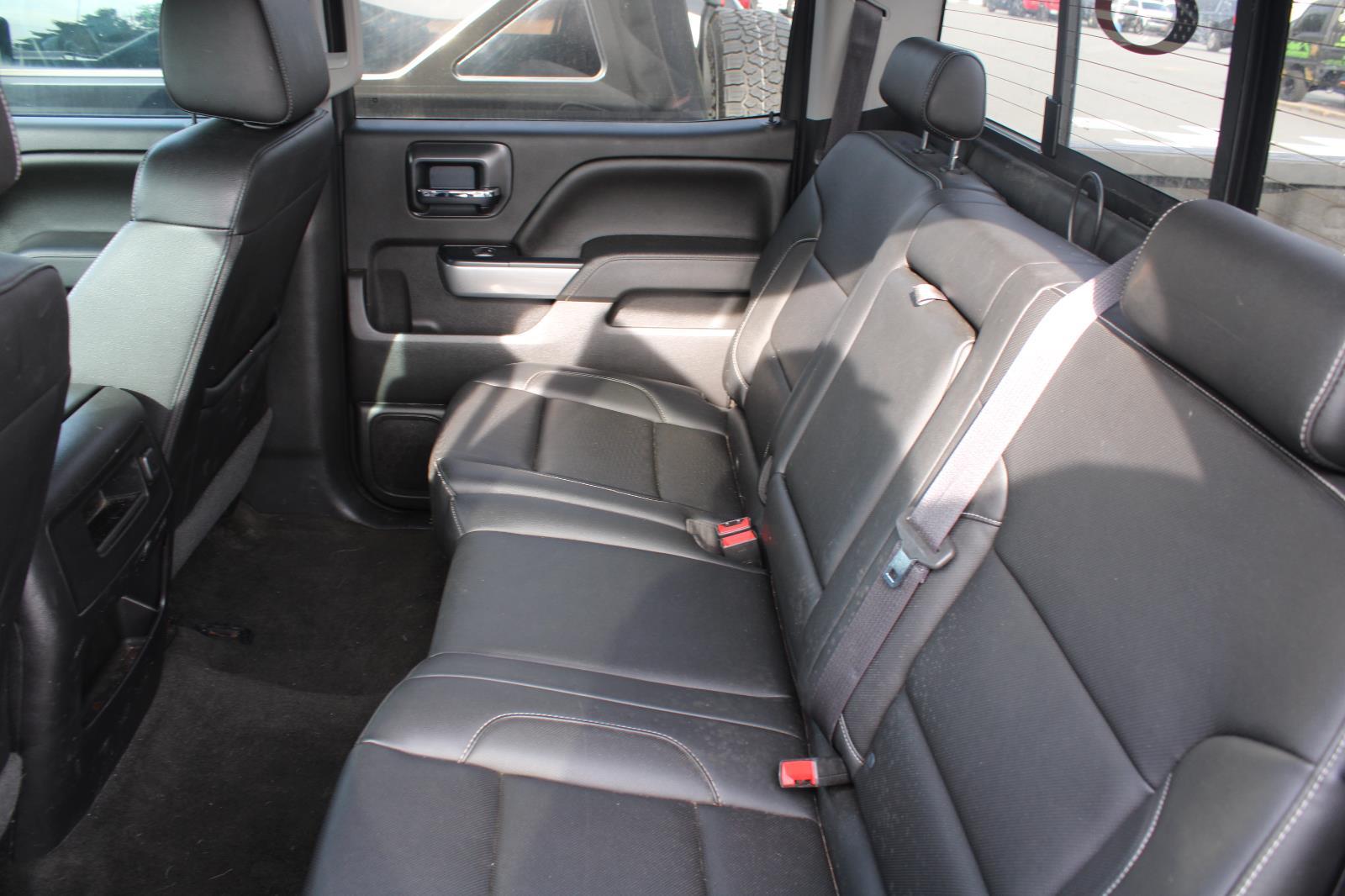 2016 Chevrolet Silverado 1500 LTZ photo 7
