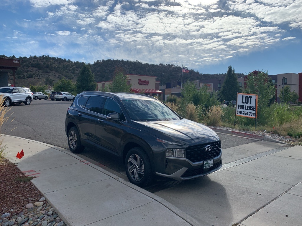 2023 Hyundai Santa Fe SEL photo 4