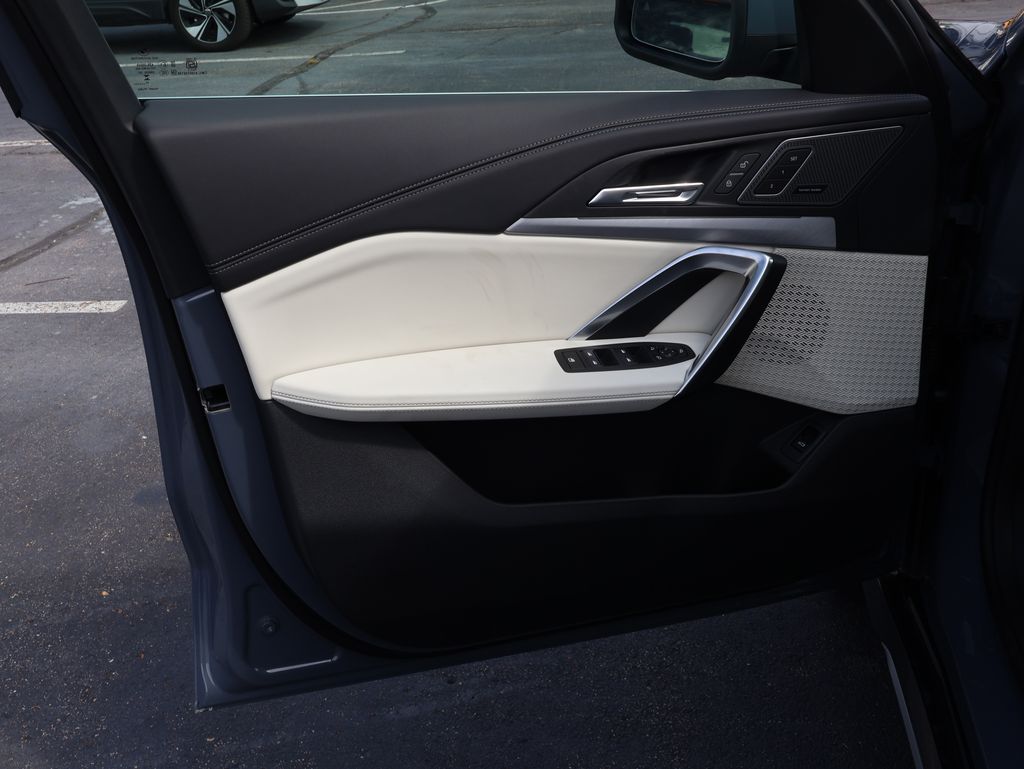 2026 Bmw X1 XDrive28i photo 23