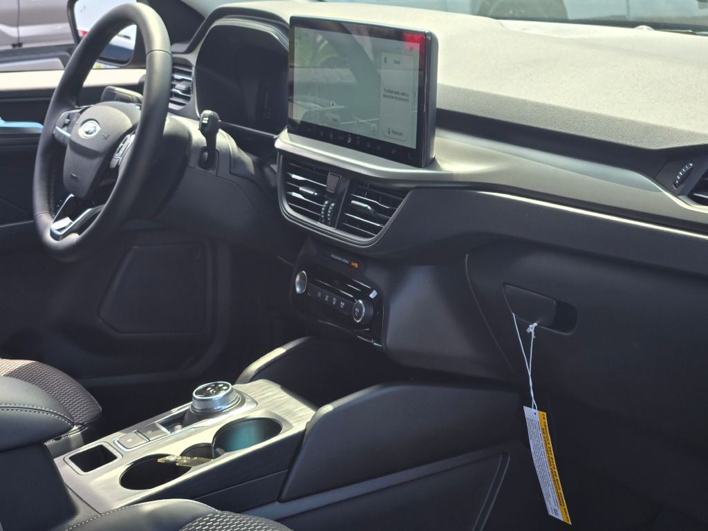 2024 Ford Escape Plug-In Hybrid Base photo 6