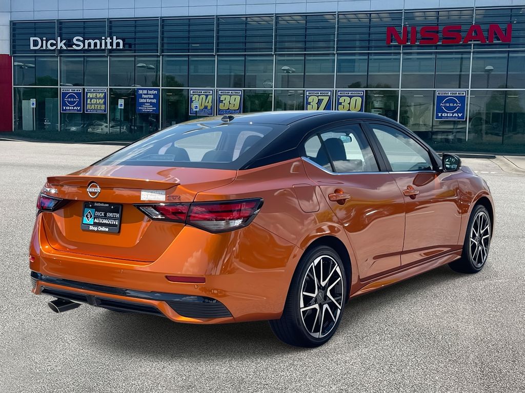 2025 Nissan Sentra SR photo 6