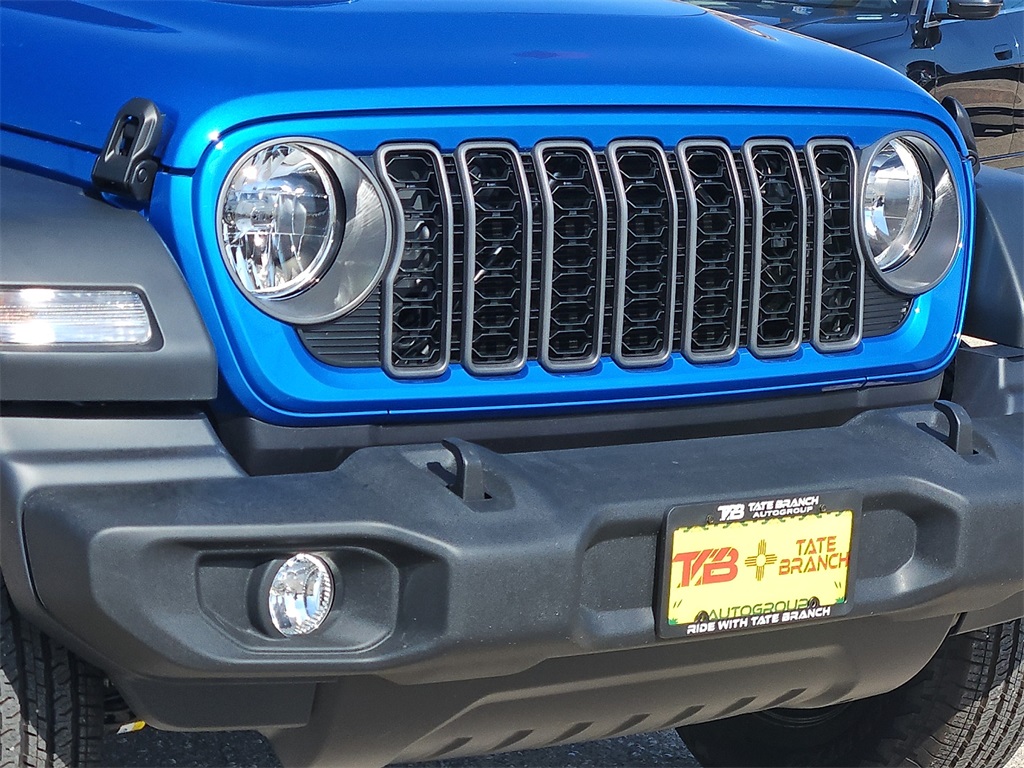 2025 Jeep Wrangler Sport photo 7