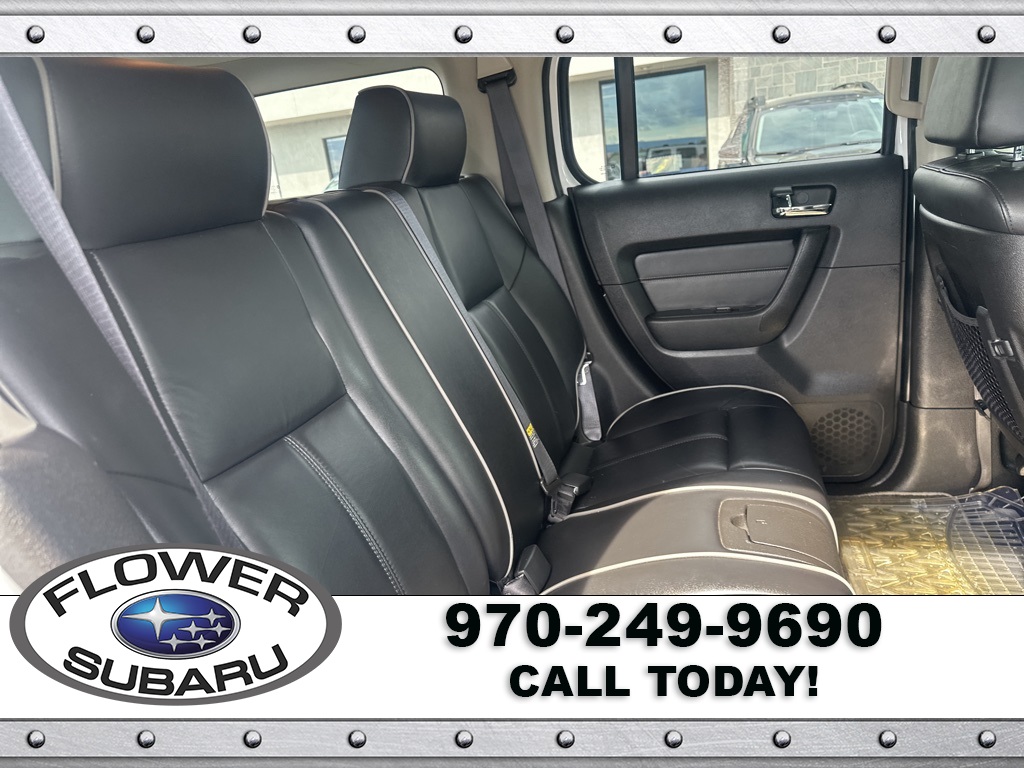2006 Hummer H3 Luxury photo 15