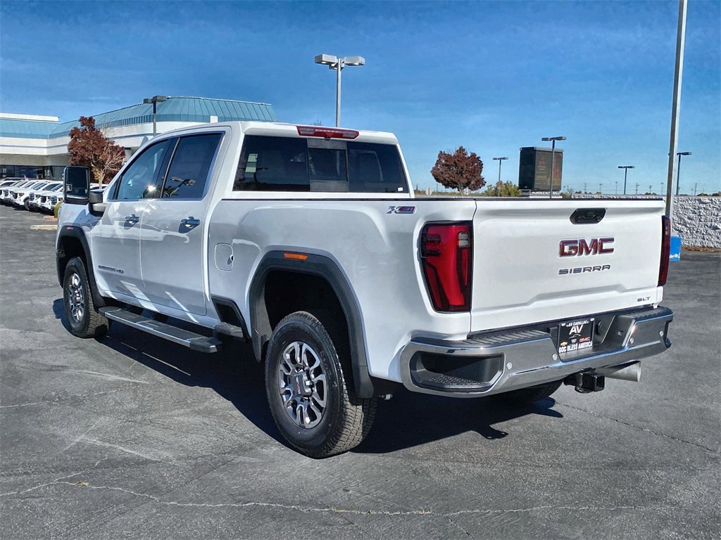2026 Gmc Sierra 2500 HD SLT photo 4
