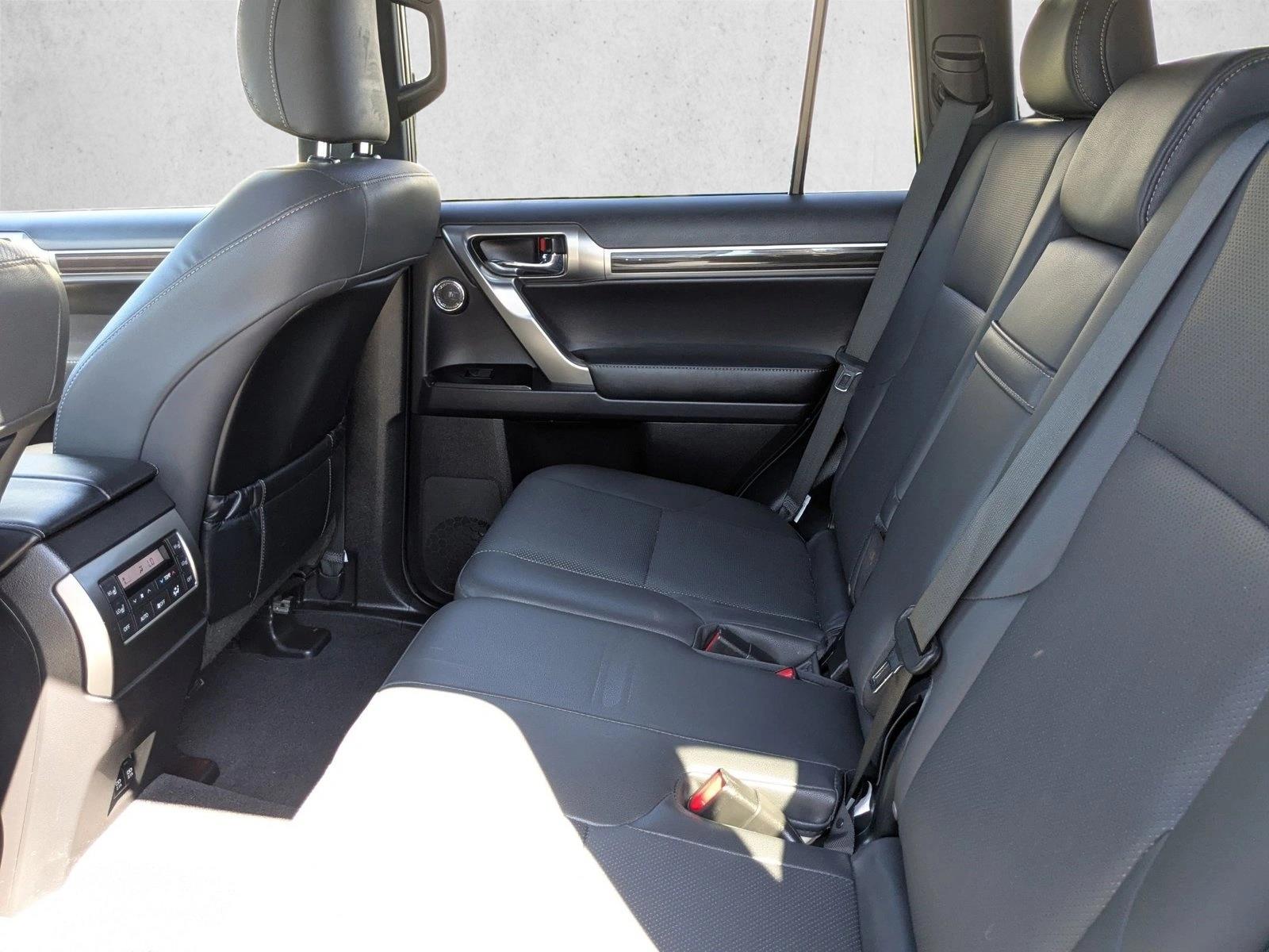 2023 Lexus GX 460 photo 15
