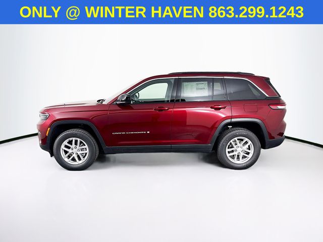2025 Jeep Grand Cherokee Laredo X photo 3