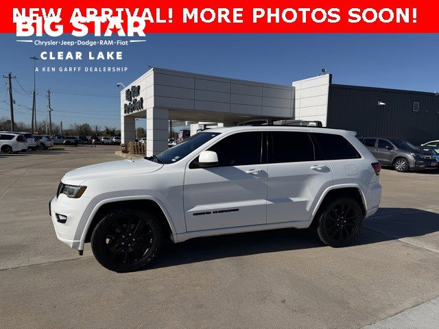 2019 Jeep Grand Cherokee Altitude's photo