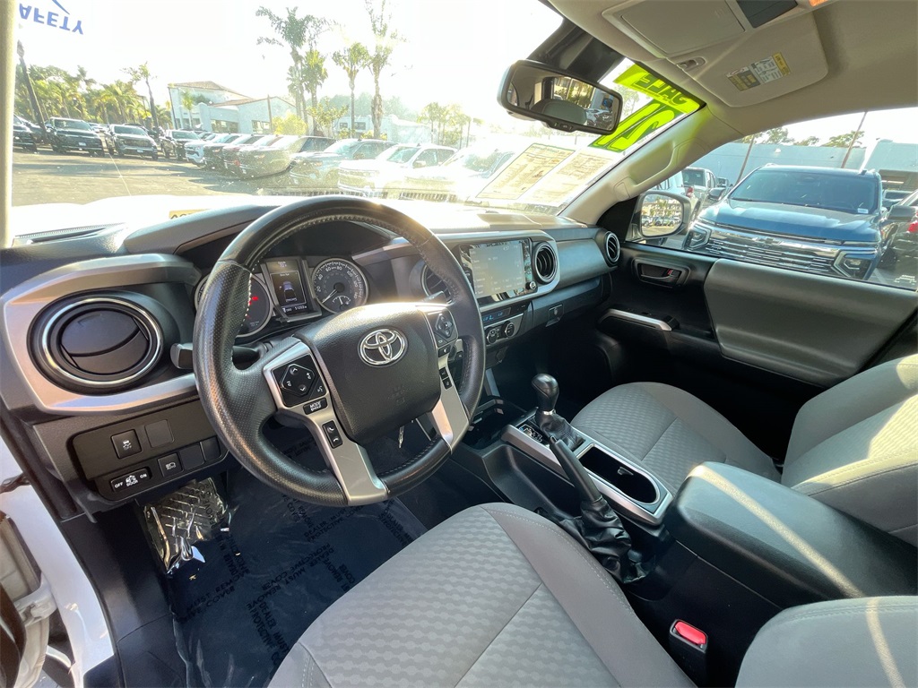 2021 Toyota Tacoma SR5 photo 10