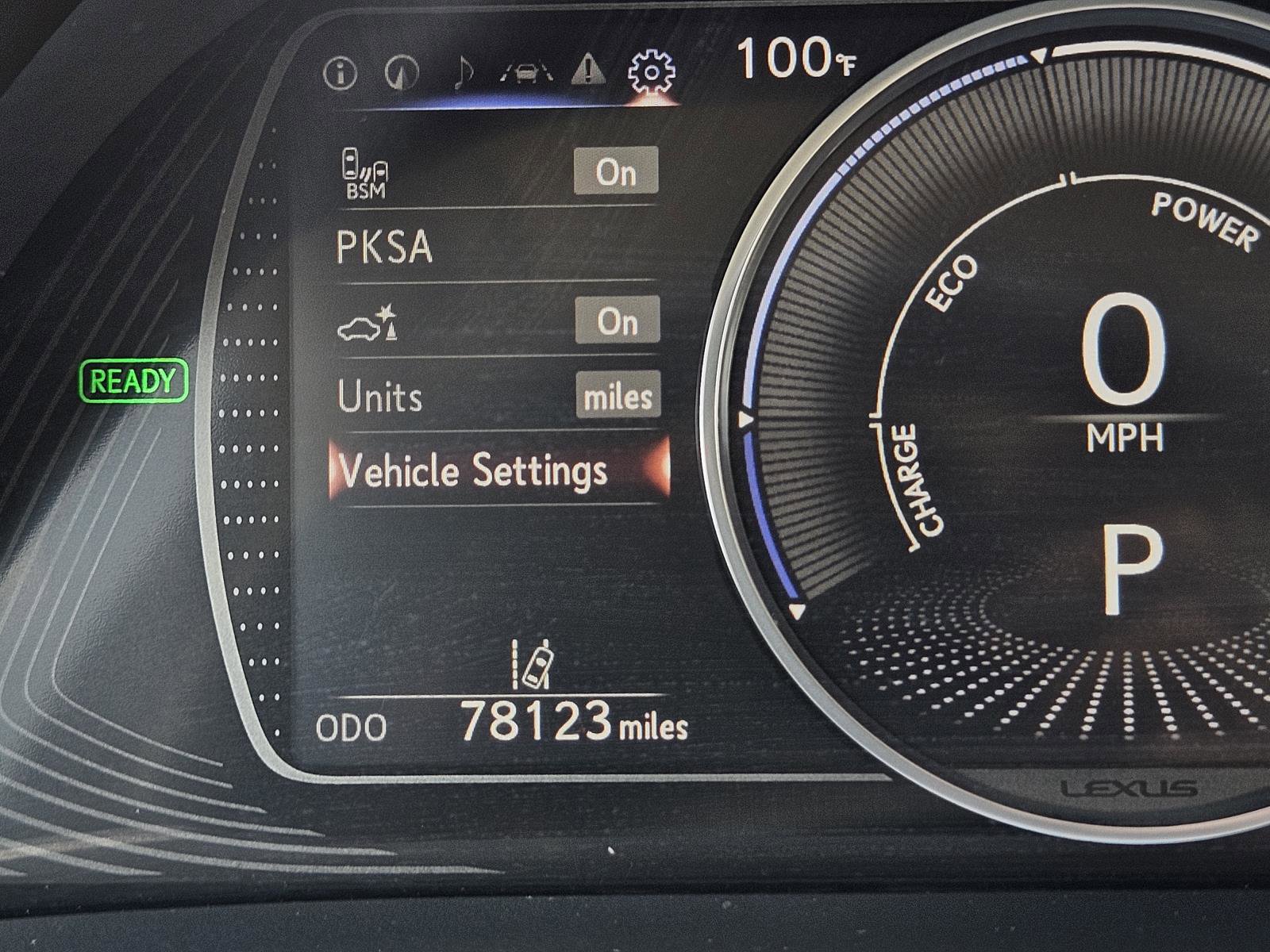 2022 Lexus ES 300h photo 14