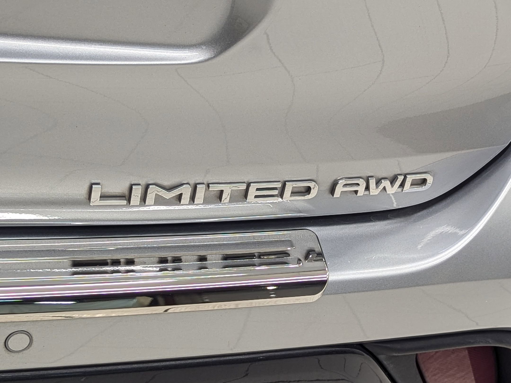 2020 Toyota Highlander Limited photo 35