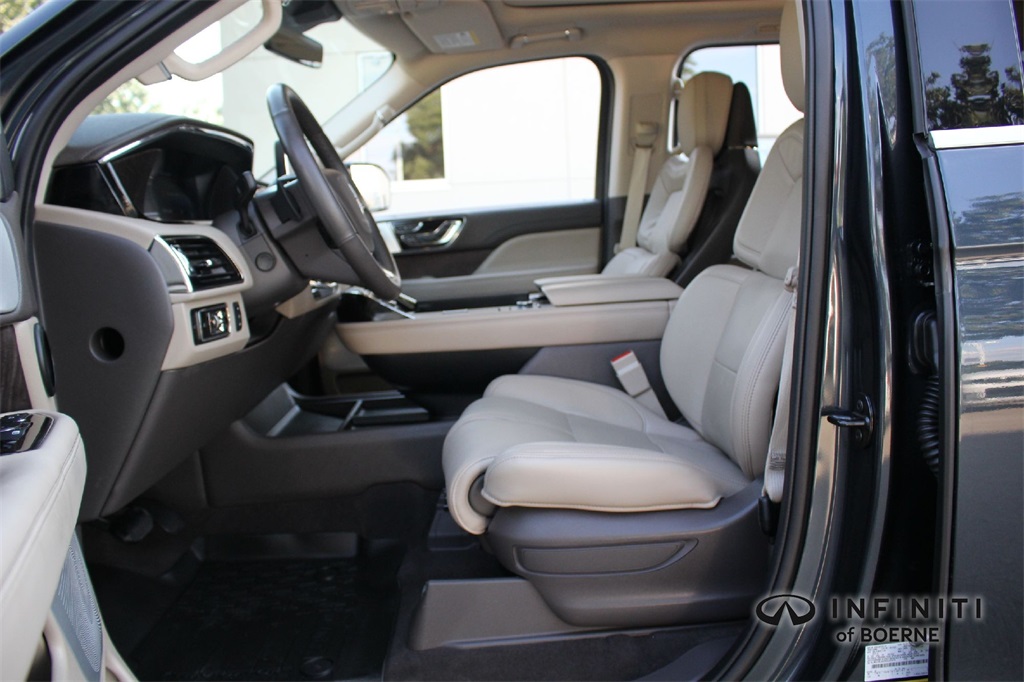 2024 Lincoln Navigator Reserve photo 9