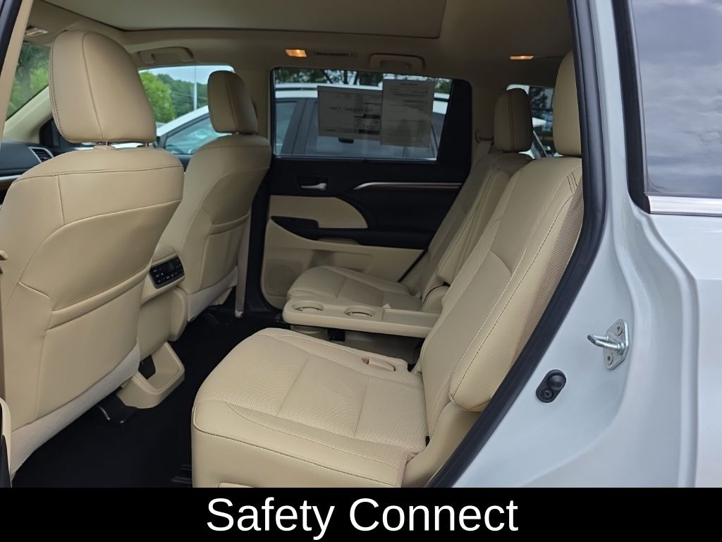 2019 Toyota Highlander Limited Platinum photo 16