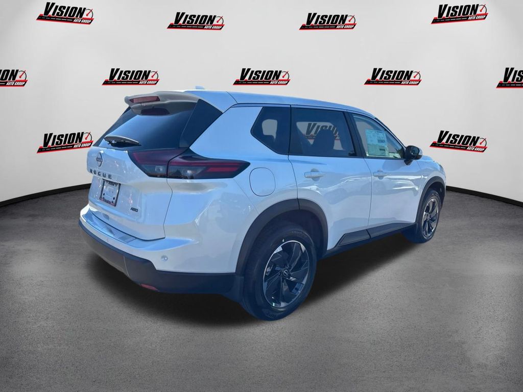 2026 Nissan Rogue SV photo 5