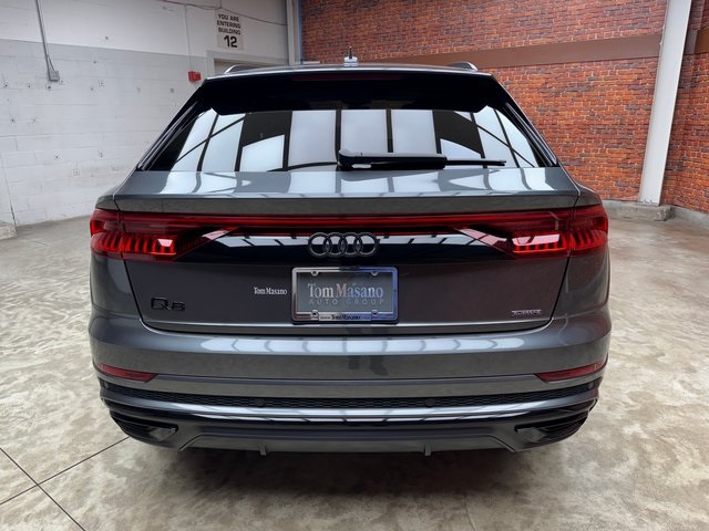 2023 Audi Q8 55 Premium Plus photo 4