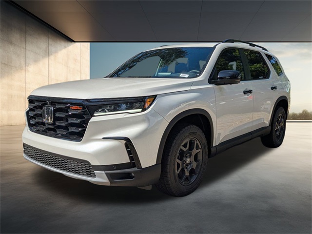 2025 Honda Pilot TrailSport photo 6