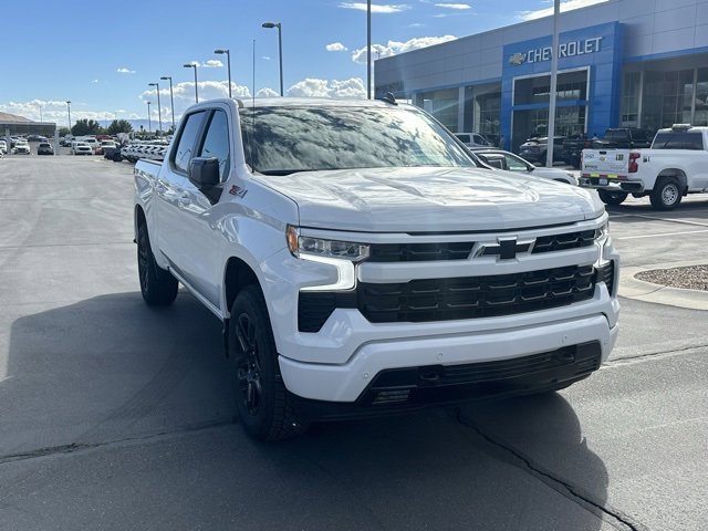 2026 Chevrolet Silverado 1500 RST photo 2