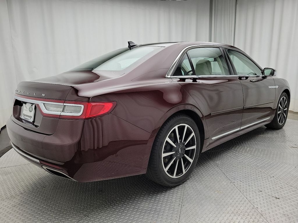 2020 Lincoln Continental Reserve photo 4