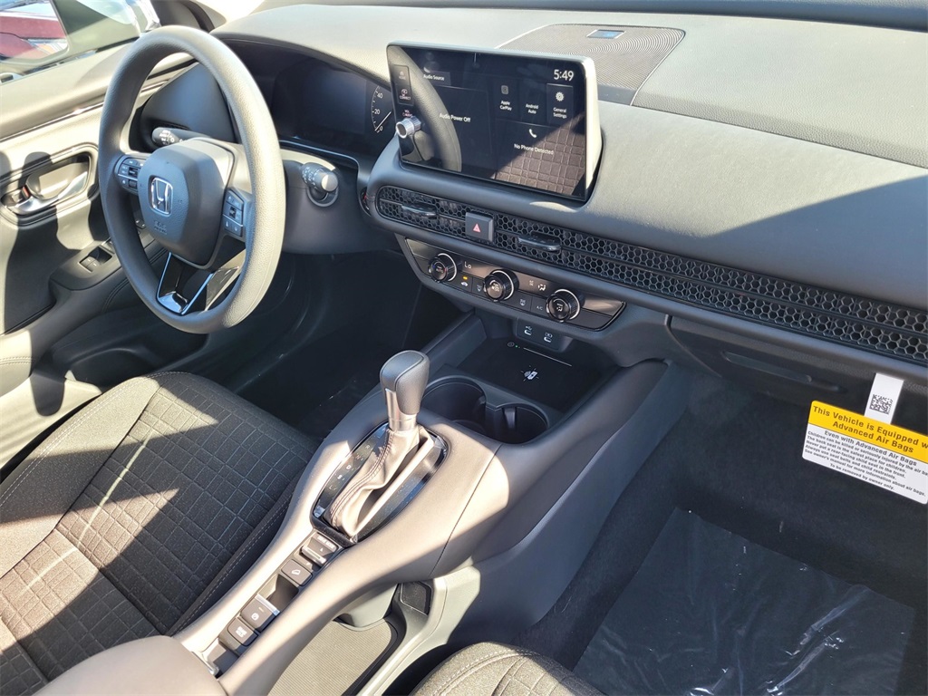 2026 Honda HR-V LX photo 18