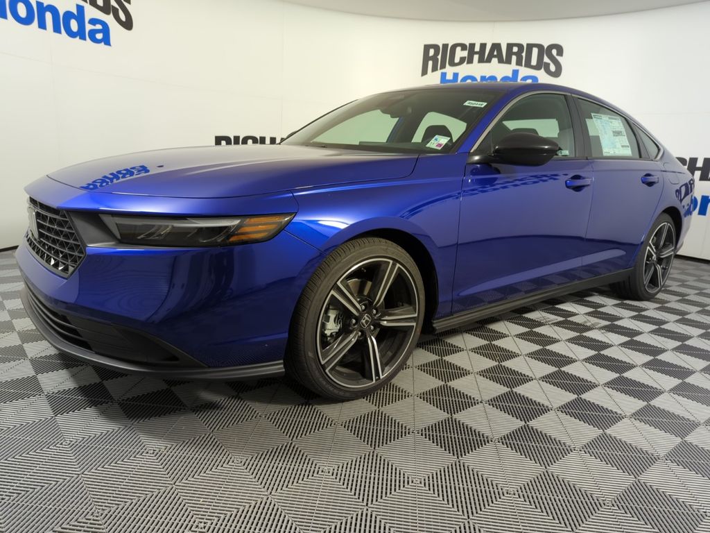 2025 Honda Accord Hybrid Sport photo 2