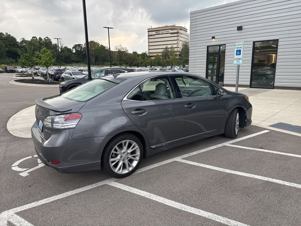2012 Lexus HS 250h photo 3