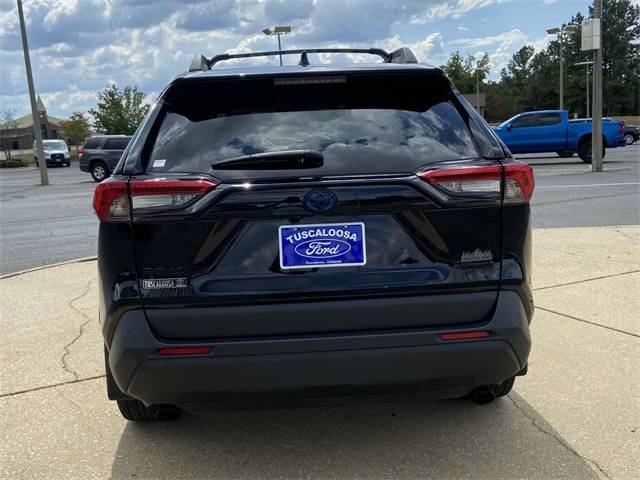 2023 Toyota RAV4 Hybrid photo 2