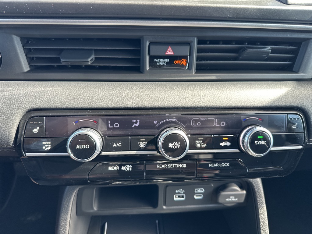 2025 Honda Pilot Touring photo 28