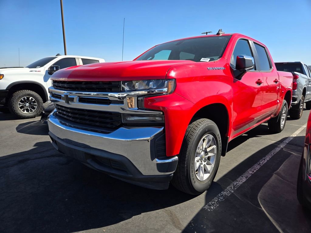 2020 Chevrolet Silverado 1500 LT photo 2