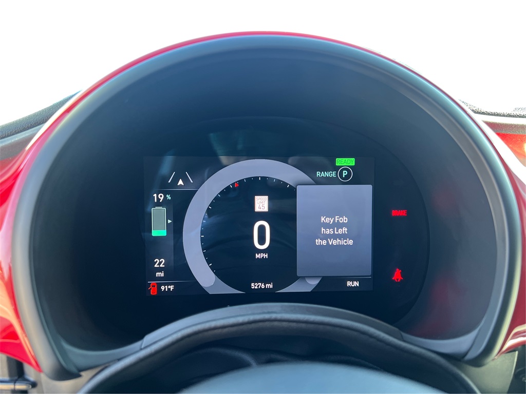 2024 Fiat 500e Red photo 12
