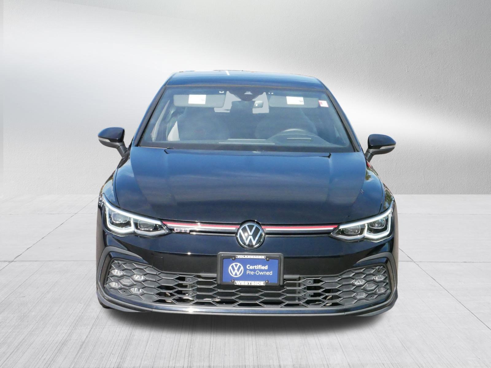 2023 Volkswagen Golf GTI Autobahn photo 2
