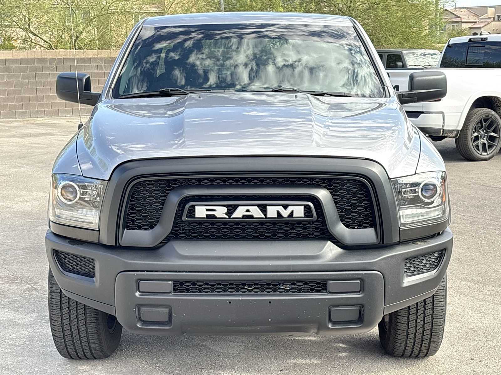2022 Ram 1500 Classic Warlock photo 4