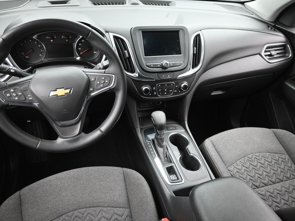 2024 Chevrolet Equinox LT photo 12