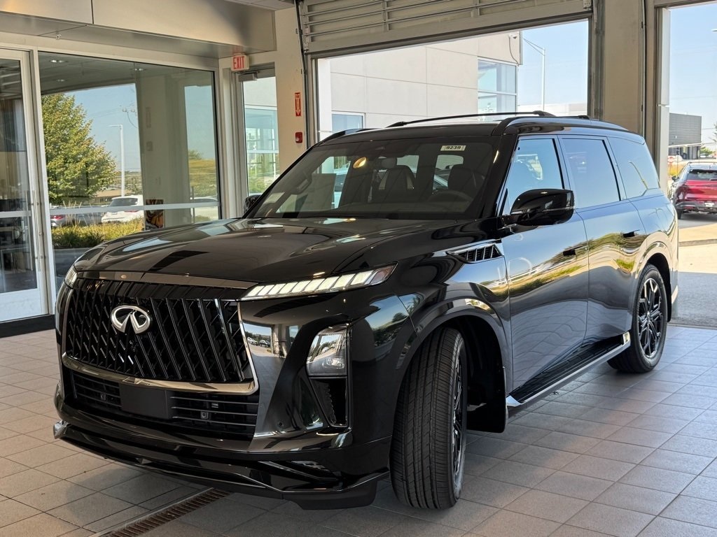 2026 Infiniti QX80 Sensory photo 3