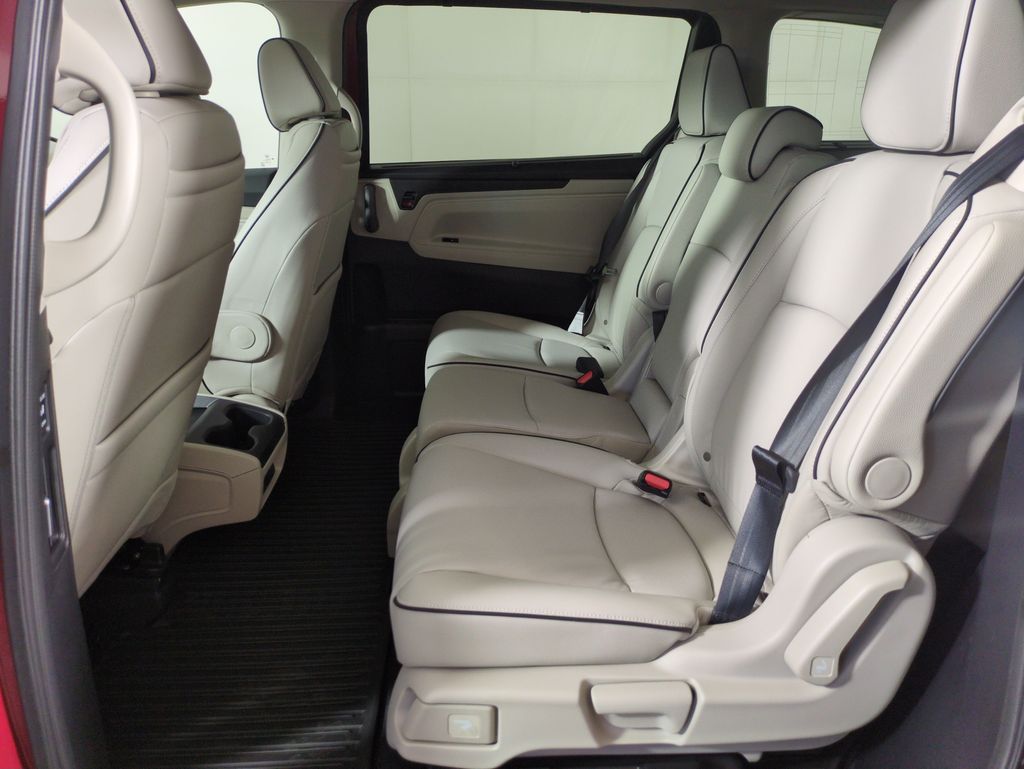 2026 Honda Odyssey Touring photo 25