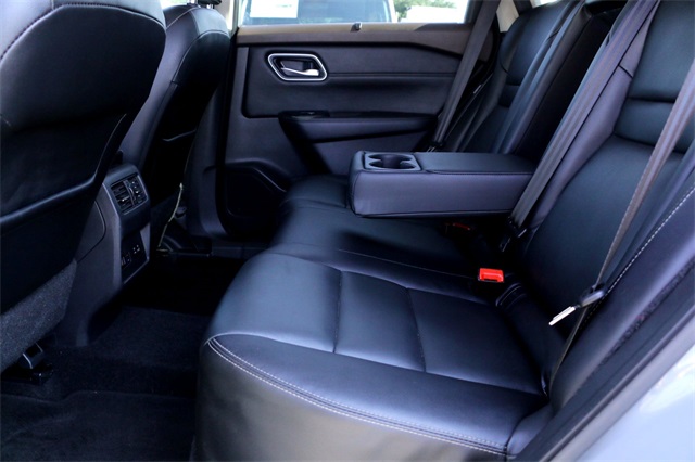 2021 Nissan Rogue SL photo 22