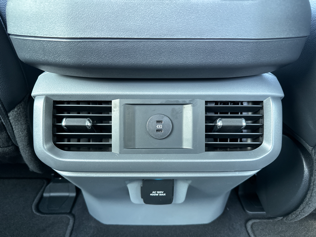 2025 Ford F-150 Lariat photo 43