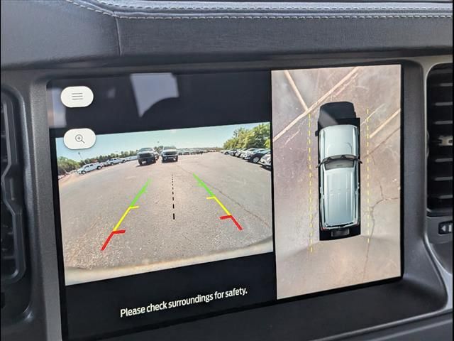 New 2025 Azure Gray Metallic Tri-Coat Ford Badlands image 12