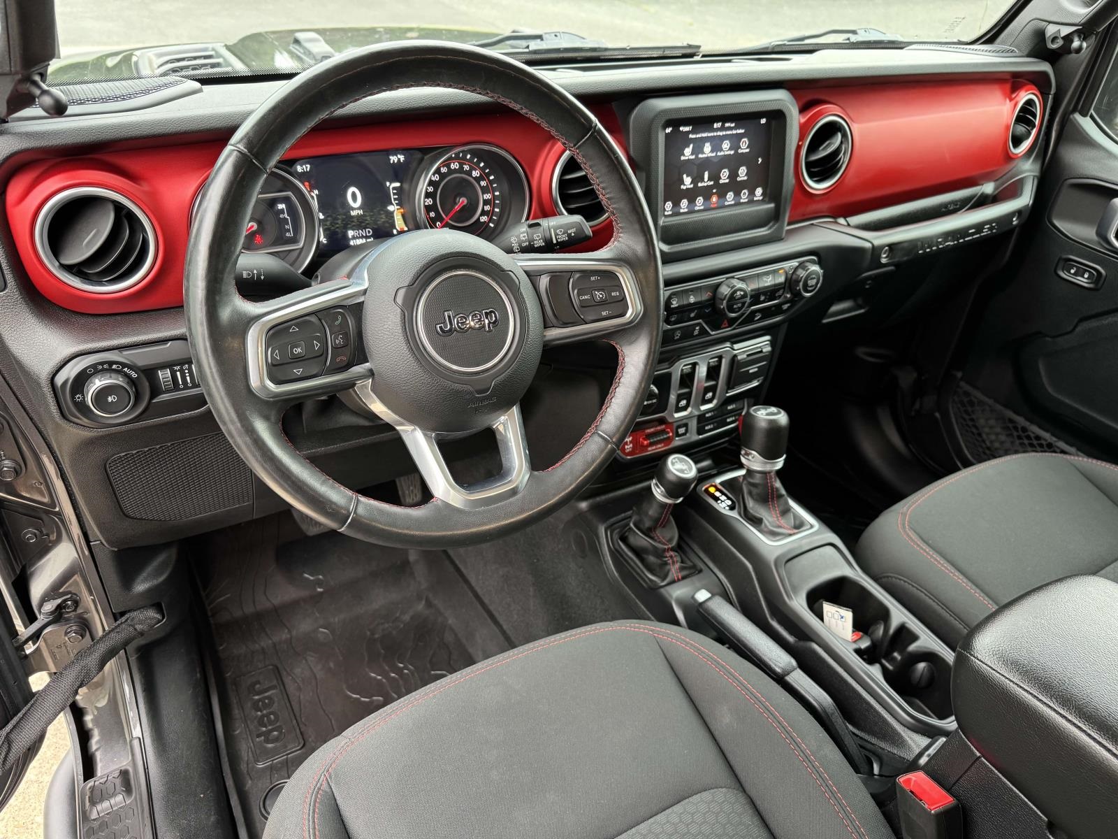 2019 Jeep Wrangler Rubicon photo 2