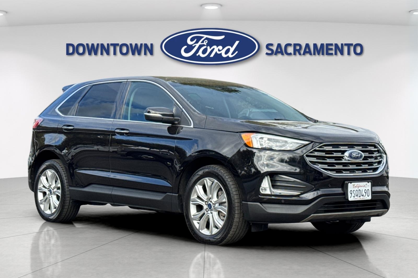 2022 Ford Edge Titanium photo 9