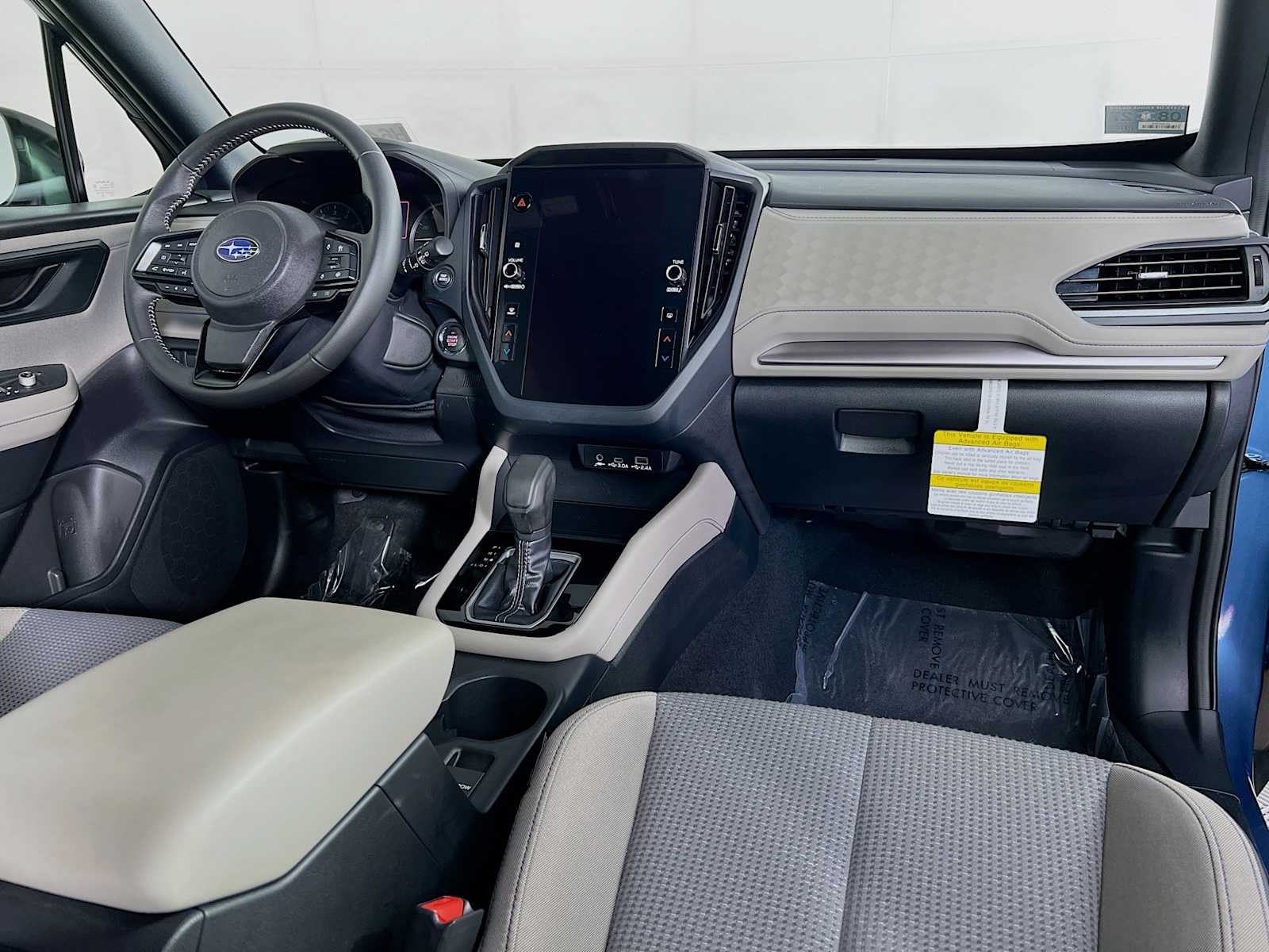 2025 Subaru Forester Premium Base photo 27