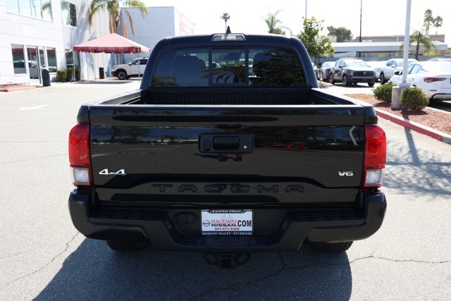 2023 Toyota Tacoma SR photo 4
