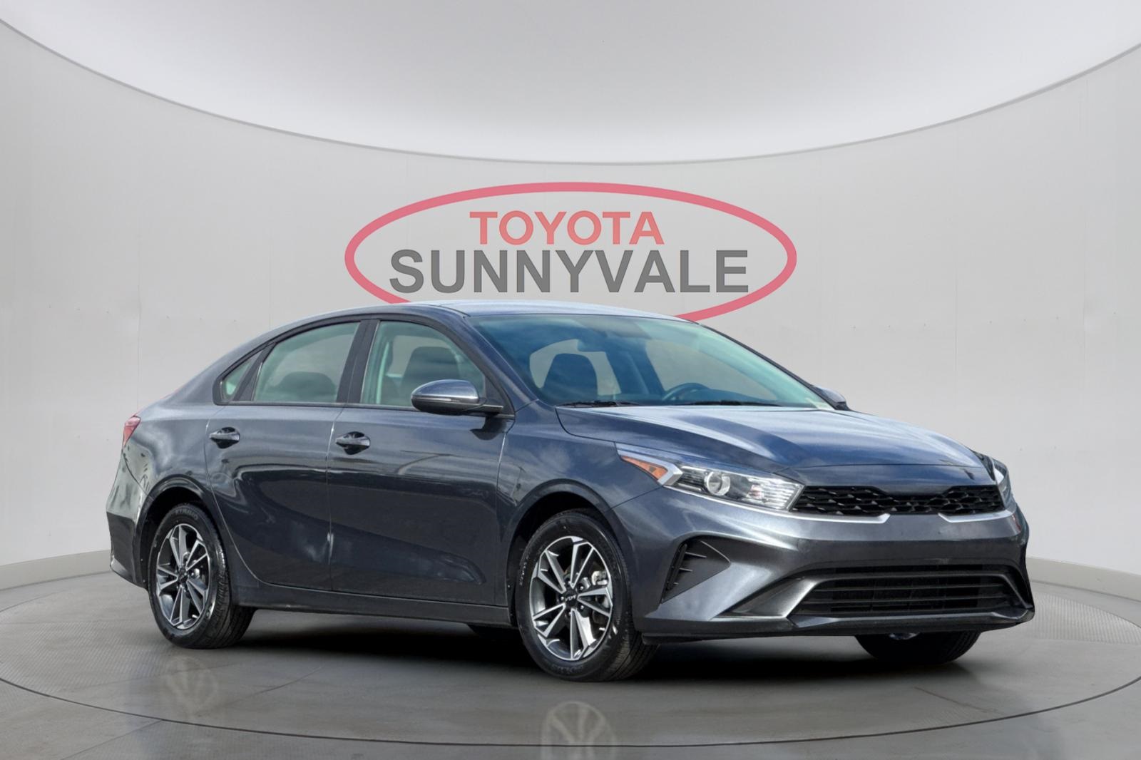 2022 Kia Forte FE LXS photo 9