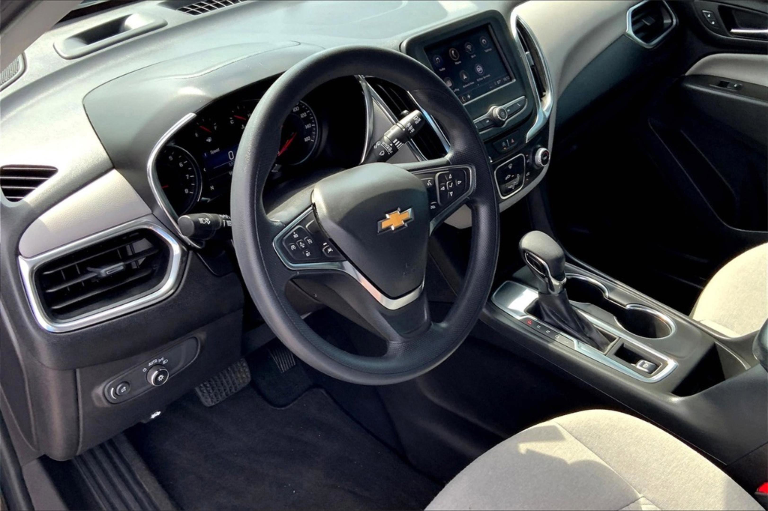 2024 Chevrolet Equinox LS photo 11
