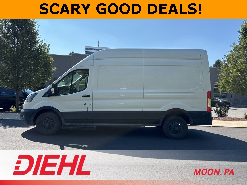 2024 Ford Transit photo 2