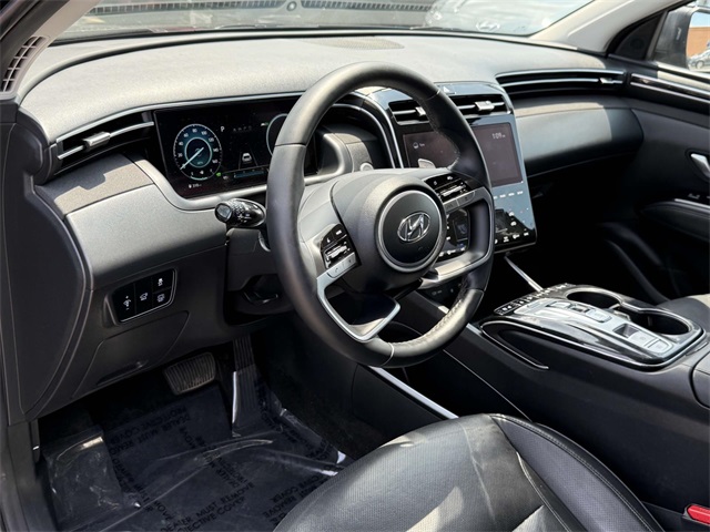 2022 Hyundai Tucson Hybrid Limited photo 2