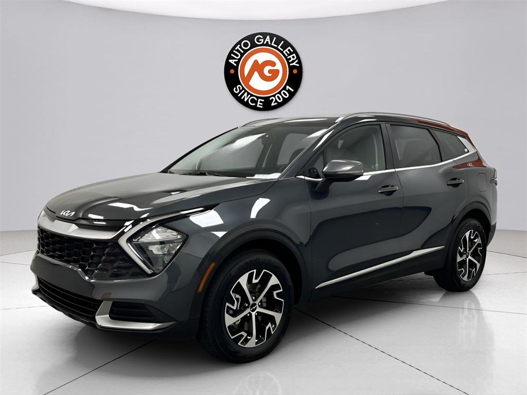 2023 Kia Sportage EX photo 3