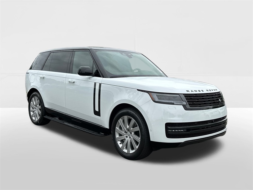 2025 Land Rover Range Rover SE photo 5