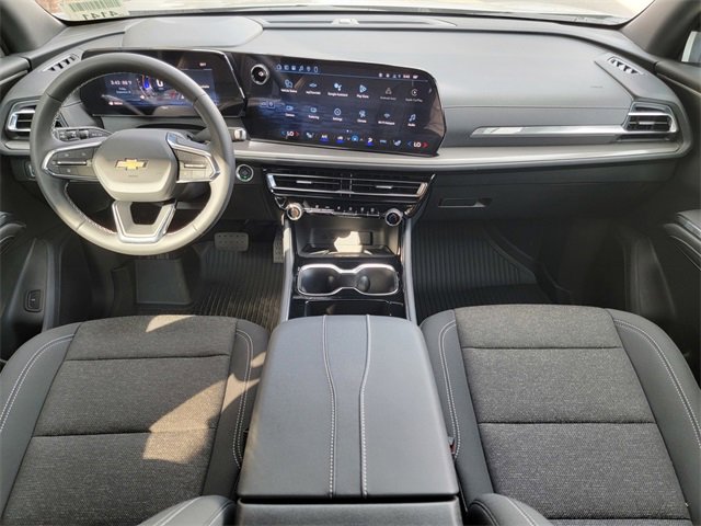 2026 Chevrolet Traverse photo 14
